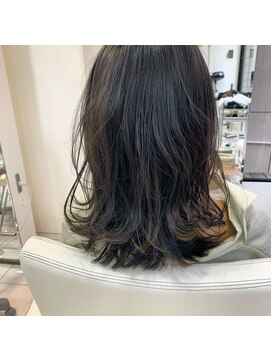 シック 大宮西口(CHIC) ブルーシルバー