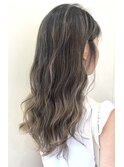 シアーカラー大人かわいい前髪ハイライトフリンジウエーブ