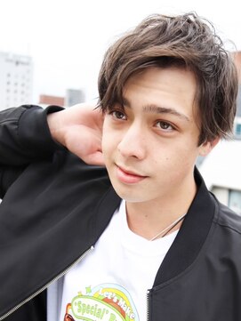 キラキラ(KIRAKIRA) アップバングショート