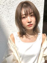 リタ(Lita)&nbsp;ボブルフ　外ハネ　くすみカラー　ミルクティーカラー