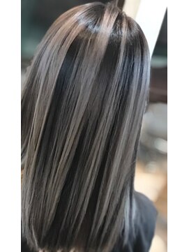 ナシラ(NASHIRA) バレイヤージュ