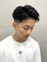 縁 ハナレ(en 870)&nbsp;シチサン　フェード　ツーブロック