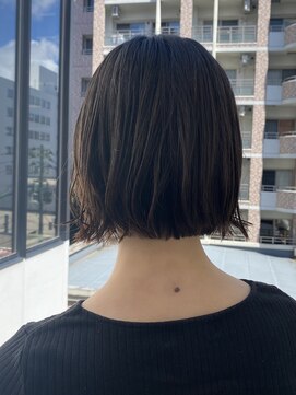 アトリエ フェム(atelier.fem) 【切りっぱなし*ミニボブ】