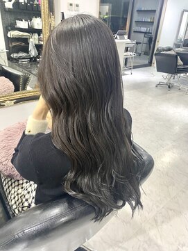 ヘアーアンドビューティーザ エフ(Hair Beauty the F) グレー__ブラウン