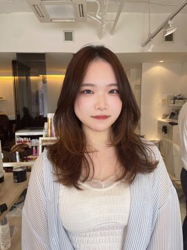 アウラ(aura) 韓国レイヤー