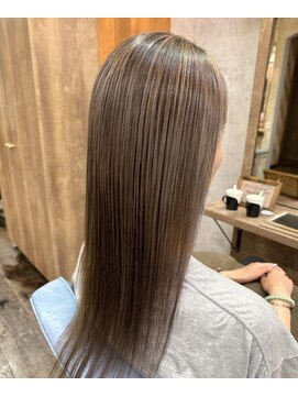 リベルテ(Liberte) 白髪ぼかしハイライト