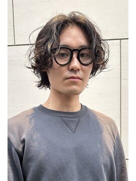 ビビト(bibito) bibito center part wolf perm ウルフ メンズ パーマ