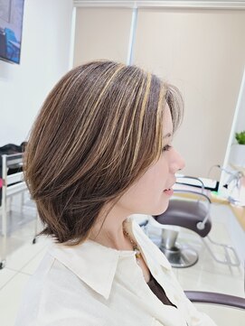 メタ(META) 【最新/感覚】バレイヤージュ風の太めの筋感/シークレットカラー