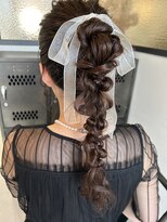 カノンヘアー(Kanon hair)&nbsp;編みおろしポニー