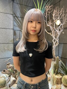 ゼスト フィーノ(ZEST fino) 【中野花純】ブリーチ2~3回必須！ホワイトシルバー！