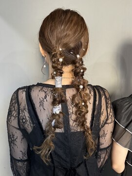 リンダ ルーナ(LINDA Luna) ヘアセット/編み下ろし/お呼ばれヘア[札幌美容室/北12条/北18条]