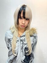 フツーロ 栄(FUTURO) プルエクステ ウルフ×レイヤーカット
