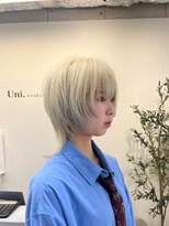 ユニ 江坂(Uni.)&nbsp;ウルフカット 中性ウルフ ウルフレイヤー