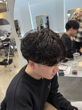 リラクオーレメンズ(LIRA CUORE men's) シャドウパーマ/メンズ縮毛矯正/毛流れセンターパート