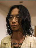 メンズグランジパーマウェットロング黒髪センターパート立川