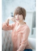 厚めバングの柔らかクラシカルベージュショート☆