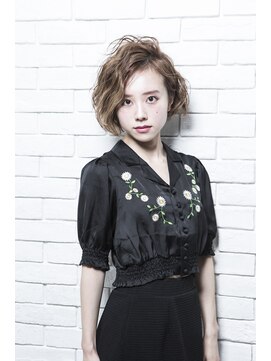 ミエルヘアーエスト 新宿店(mielhair est) ゆるふわウェーブかきあげバング