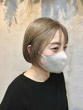 フロムファースト FROM.1st ベージュカラー