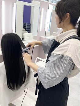 プルクラ ロッポンギ(Pulchra ROPPONGI)の写真/【六本木交差点徒歩1分】経験豊富なスタイリストが女性目線でご提案♪六本木駅/ヘアセット/ヘアアレンジ