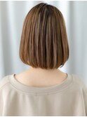 透明感あるハイトーンカラーで小顔ツヤ感前下がりボブa天王台