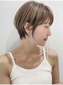 外国人風ショートヘア ハイライト アッシュベージュ 表参道A0726