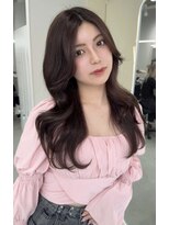 ジゼル(GiseL)&nbsp;韓国風/ワンホンヘア/レイヤーカット/顔まわり/ピンクブラウン