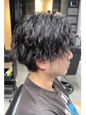 センターパートツイストスパイラルツーブロック波巻スパイラル