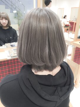 デイズ(days) 可愛いボブヘア　ケアブリーチグレージュカラー