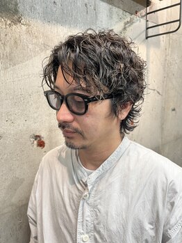 ディスコヘアー ベッロ(DISCO HAIR bello)の写真/パーマスタイルとフェードが得意なDISCO HAIR belloで、あなたらしい魅力を引き出そう！
