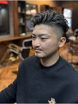 ザブラッズ 姫路(THE BLOODS)の写真/[姫路/飾磨]ひげや眉のお手入れもぜひお任せください★ビジネスシーンでも差がつくこと間違いなし！