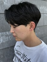 ヒュイル バイ ニアウ(Hwyl by Niau) メンズマッシュセンターパートスパイラルパーマニュアンスパーマ