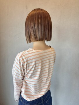 ラヴィズム 長岡店(LUVISM) ボブ/ミディアム/ミニボブ/ショート/切りっぱなし長岡/新潟/宮関