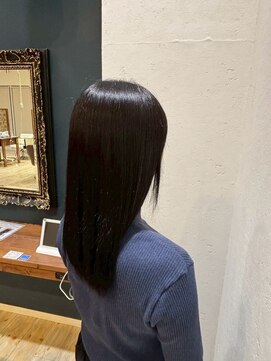アルコ(Arco) うるおいとツヤが魅力◎憧れのストレートロング/トリートメント