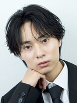 オーシャントーキョーオーバー 渋谷(OCEAN TOKYO OVER) 韓国マッシュセンターパートツーブロックフェザーパーマシャドウ