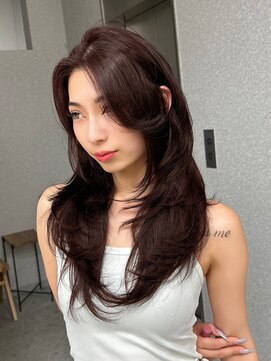 天神美容室 海外レイヤーカットハッシュカットグレージュ