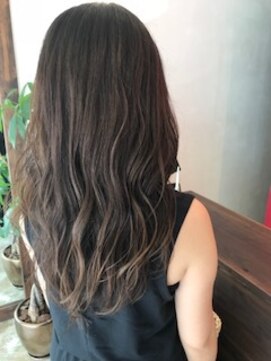 チュロアトリエ(chulo atelier) ハイライト＋ロングスタイル