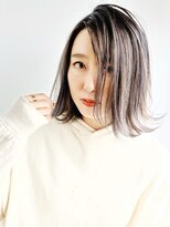 アマンドール(Aman D'or)&nbsp;グレイッシュシルバーバレイヤージュ☆