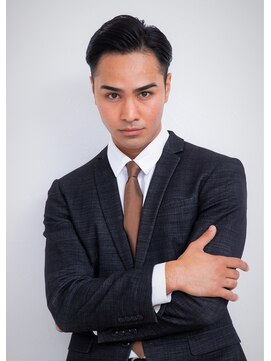 エヌドットバーバー ヒロオ(N.BARBER HIROO) 七三オールバック【広尾】<理容室>