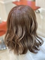 ガレンド(GUARENDO)&nbsp;ゆるふわパーマ・ハイライトカラー・全体カラーリング