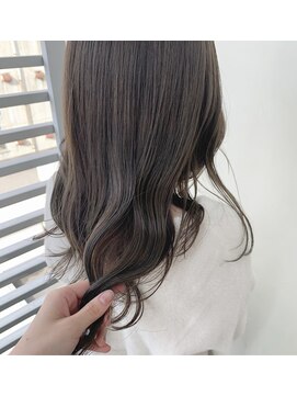 ジーナ 西新(Zina) 髪質改善*アッシュグレー【Zina 西新】