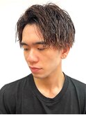 ツイストスパイラルパーマツーブロック アップバング フェード