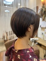 クオリア(QUALIA)&nbsp;20代30代に人気☆大人可愛い耳掛け小顔ショート  前下がり/柏