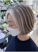 地毛を活かした白髪ぼかし グレージュハイライト 50代60代