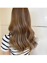 フォルテ 草薙店&nbsp;外国人風ハイライトカラー☆