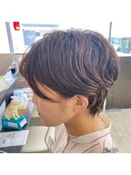 セダクション 道後樋又店(Seduction) 松山市/20代/30代/40代/ふんわりショートの耳かけスタイル