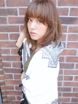 マルツ 銀座(maltu) 【ミントベージュが可愛い レイヤーミディアム】