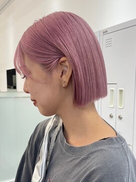 ニトバイアンキシム(nit by ahnkism) ボブミルクティーベージュブリーチダブルカラー堀江