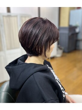 エレガントリゾート グレイスヘアー 大人ショート