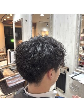 ティアラ 桜木町(TIARA) 【MEN'S HAIR】刈り上げ×ツイストスパイラル