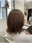 しばれる長さのくびれボブ◎ブリーチなし◎明るいグレージュ◎